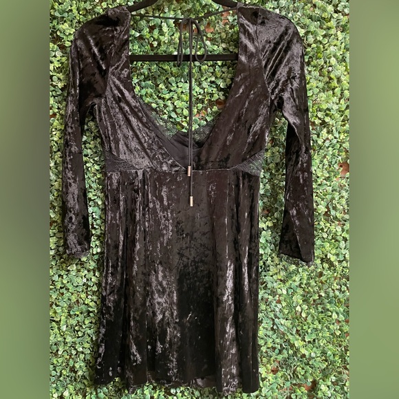 Free People - Kat Velvet Mini Faux Wrap Dress - Lace Paneling - NWT - XS - $128 - Picture 12 of 16